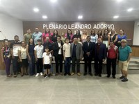 Homenagem às Assistentes Sociais Marca o Encerramento dos Trabalhos Legislativos de Maio