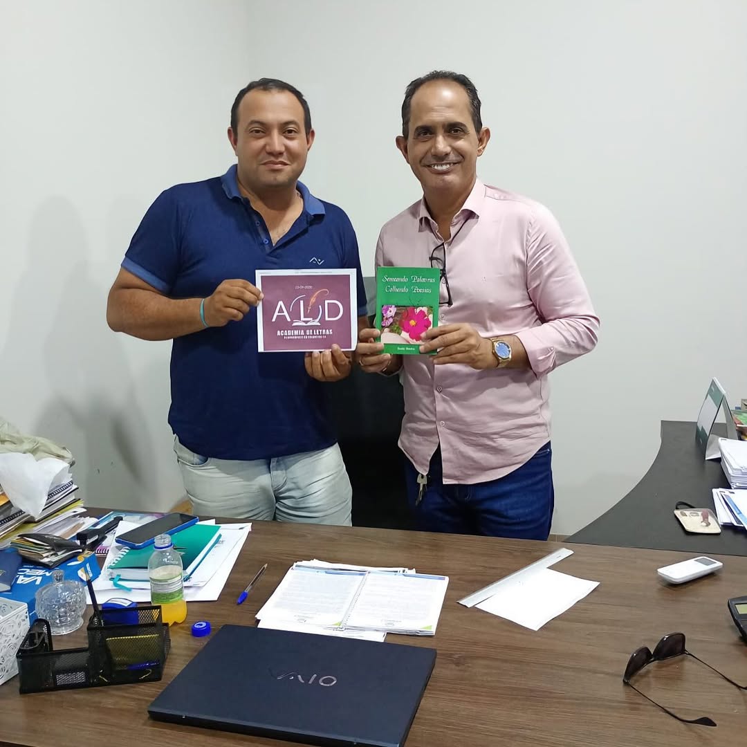 Presidente da Câmara recebe dirigente da Academia de Letras para discutir parcerias culturais